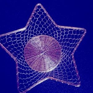 Metal star basket